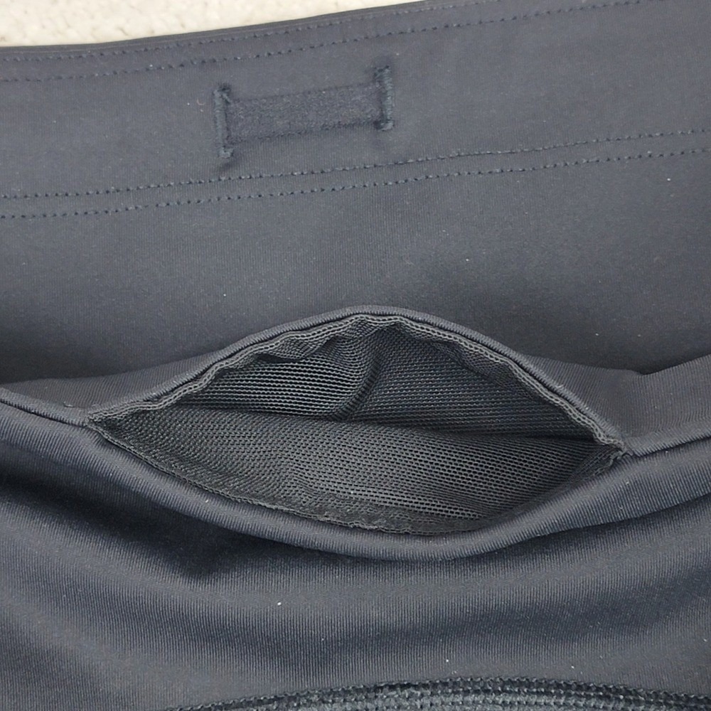 Athleta Ultimate 3" Short Womens XL Black High Rise Athletic Running Yoga Shorts - Picture 5 of 9
